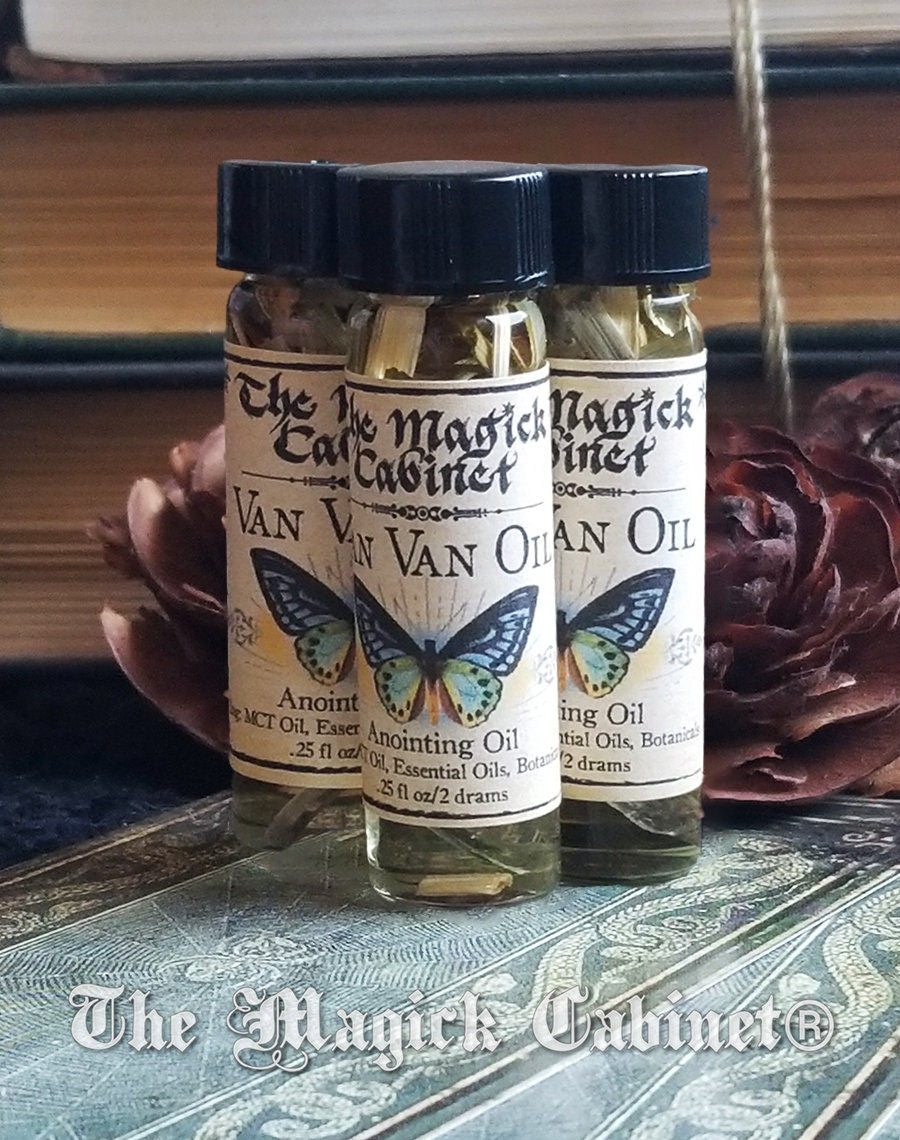 Van Van Essential Oil: Prosperity, Good Luck, Anti-Hex (.25 fl oz)