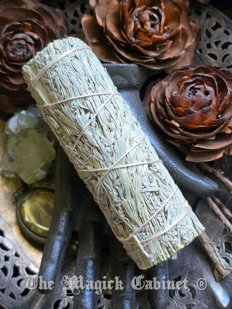 Frankincense & Mountain Sage Smudge Stick: Natural Incense for Spiritual Rituals