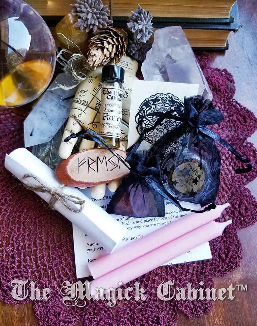 Freyja Offering Bag: Viking Pagan Altar Kit with Oil, Incense & Crystals