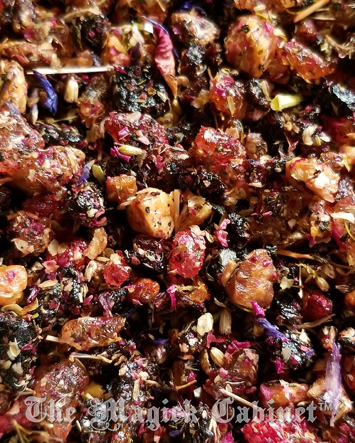 Freyja Resin Incense Sample: Viking Ritual for Love & Beauty