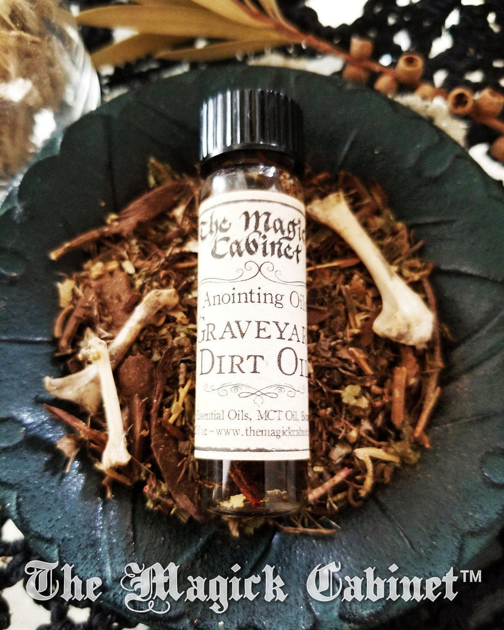 Graveyard Dirt Ritual Oil: Blessings, Hexing, and Magick Intentions