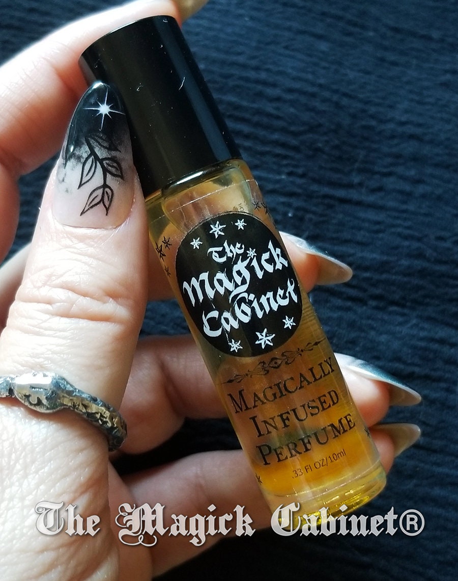 Hallows Perfume: Red Berry, Almond and Spice Unisex Fragrance