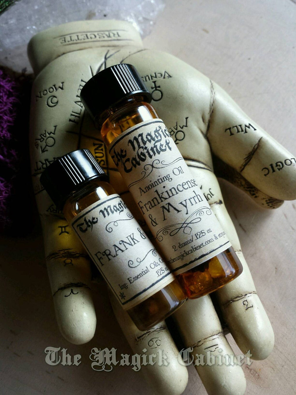Frankincense and Myrrh Anointing Oil: Witchcraft Ritual Oil