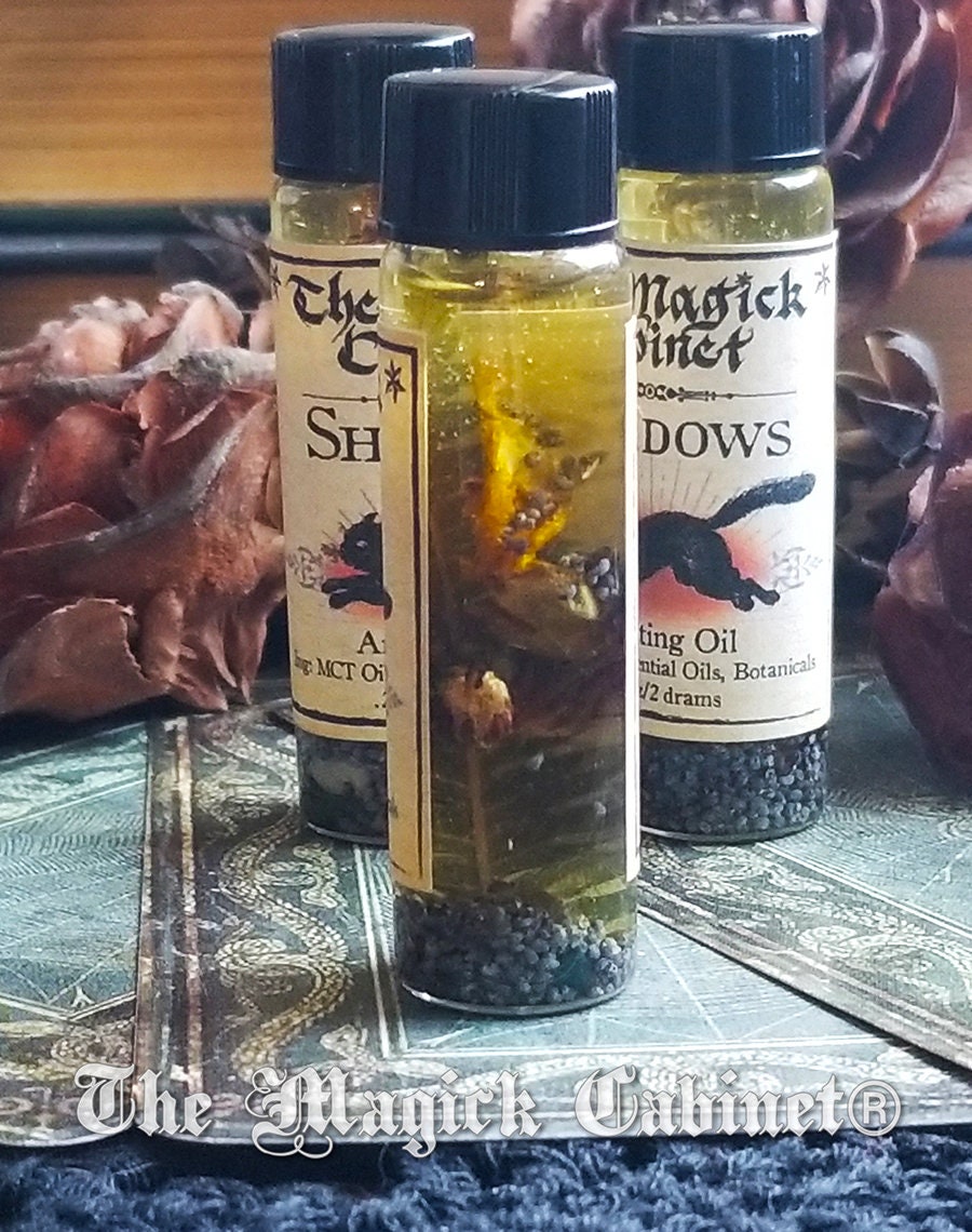 Shadows Anointing Oil: Witchcraft Invisibility Ritual, Aroma Magic Fragrance (.25 floz)