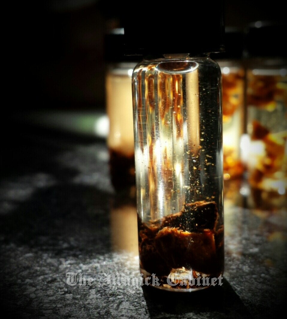 High John the Conqueror Anointing Oil: Witchcraft Ritual Supply