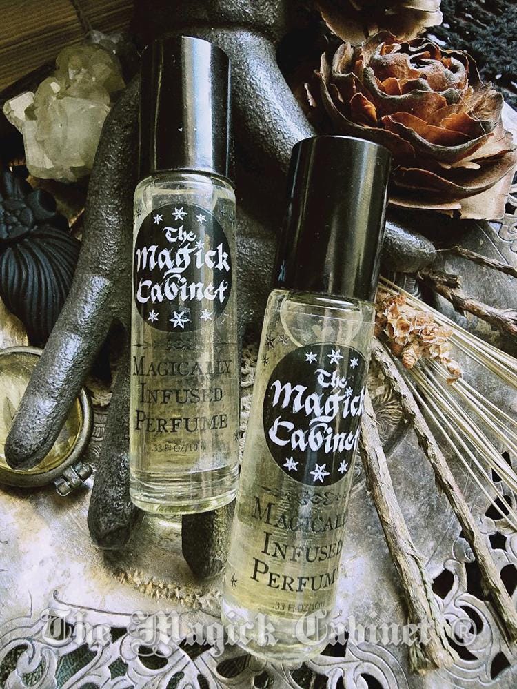 Manifest Perfume: Apricot, Lavender, Frankincense