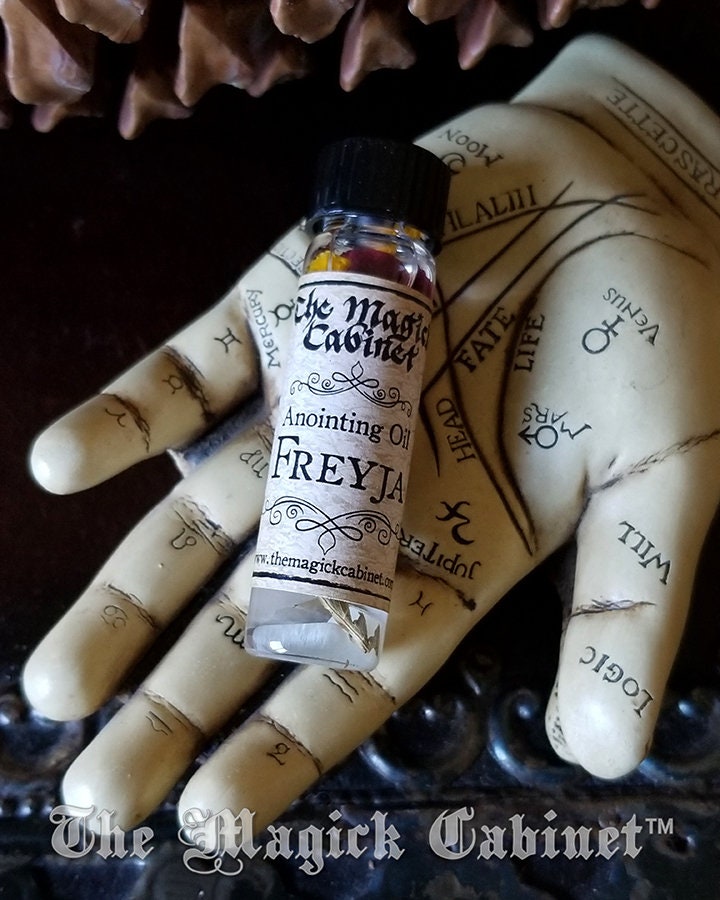 Freyja Anointing Oil: Viking Ritual for Love and Fertility (.25 fl oz)