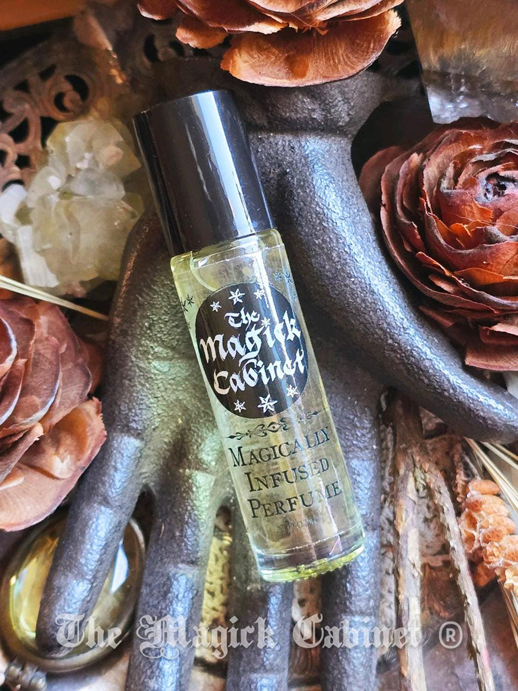 Earth Mother Perfume: Wet Earth, Moss and Lily, Grounding Unisex Fragrance