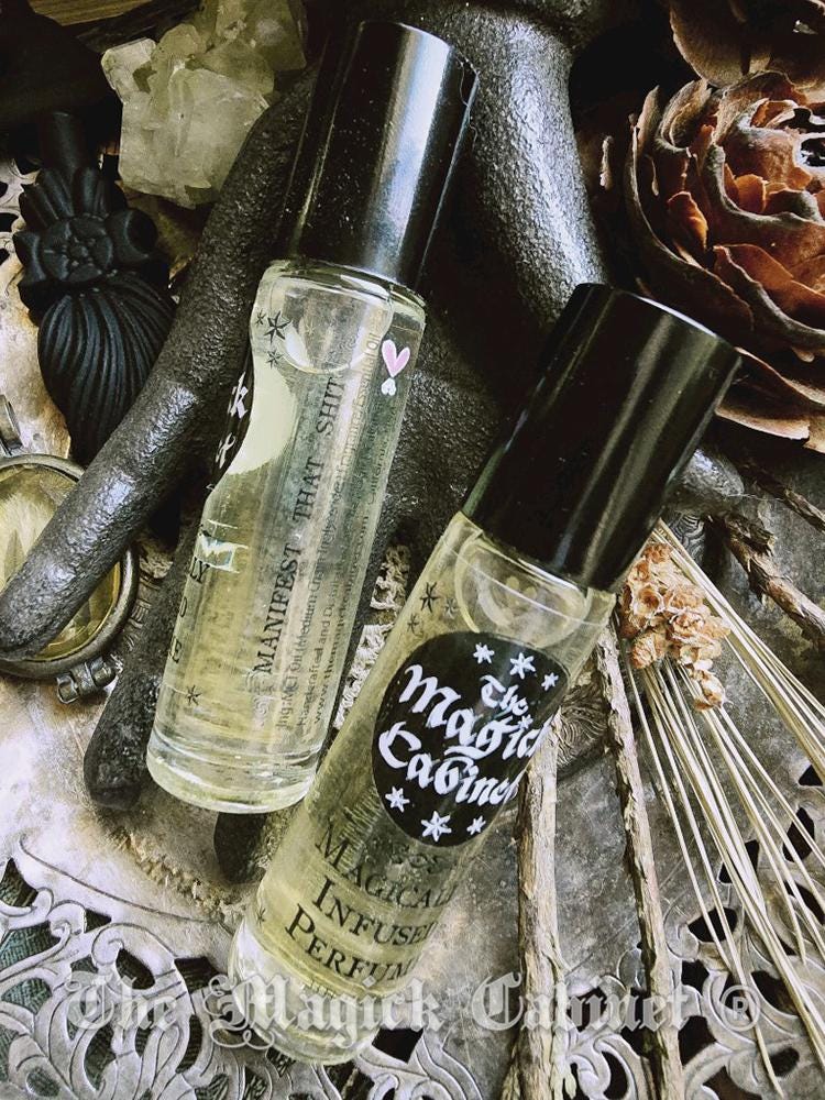 Manifest Perfume: Apricot, Lavender, Frankincense